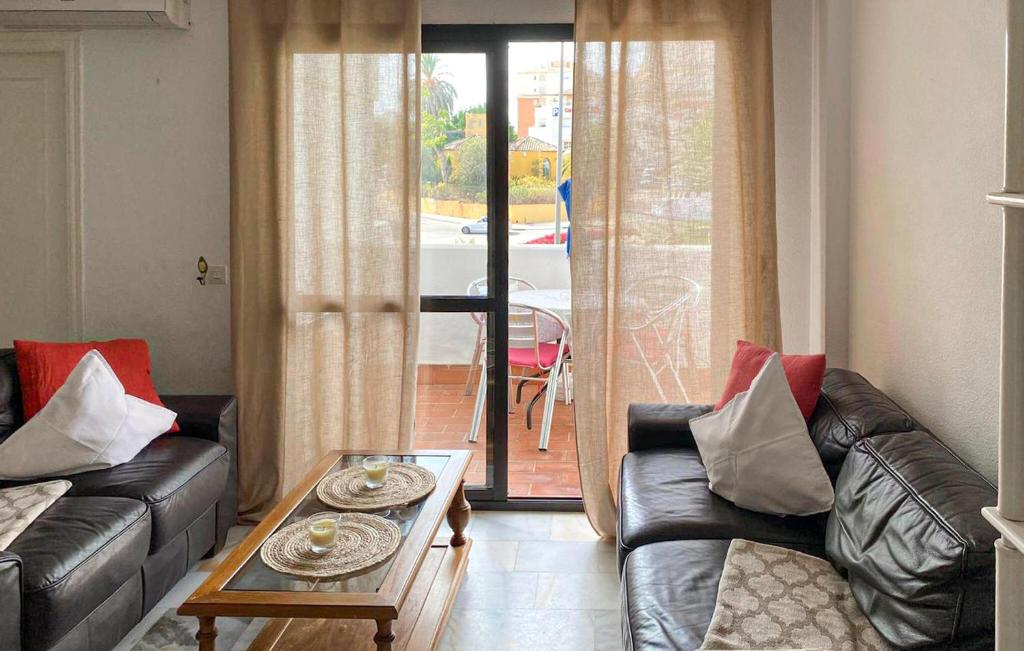 2 Bedroom Lovely Apartment In Estepona - 4