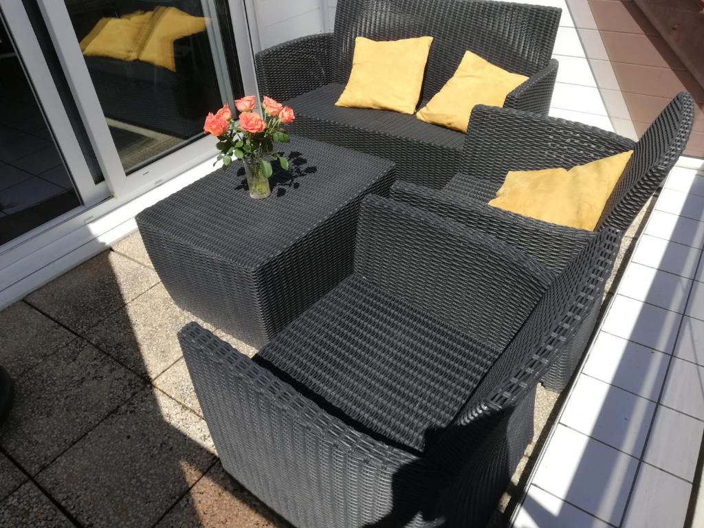 Appartement ds résidence privée avec parking privé - 3