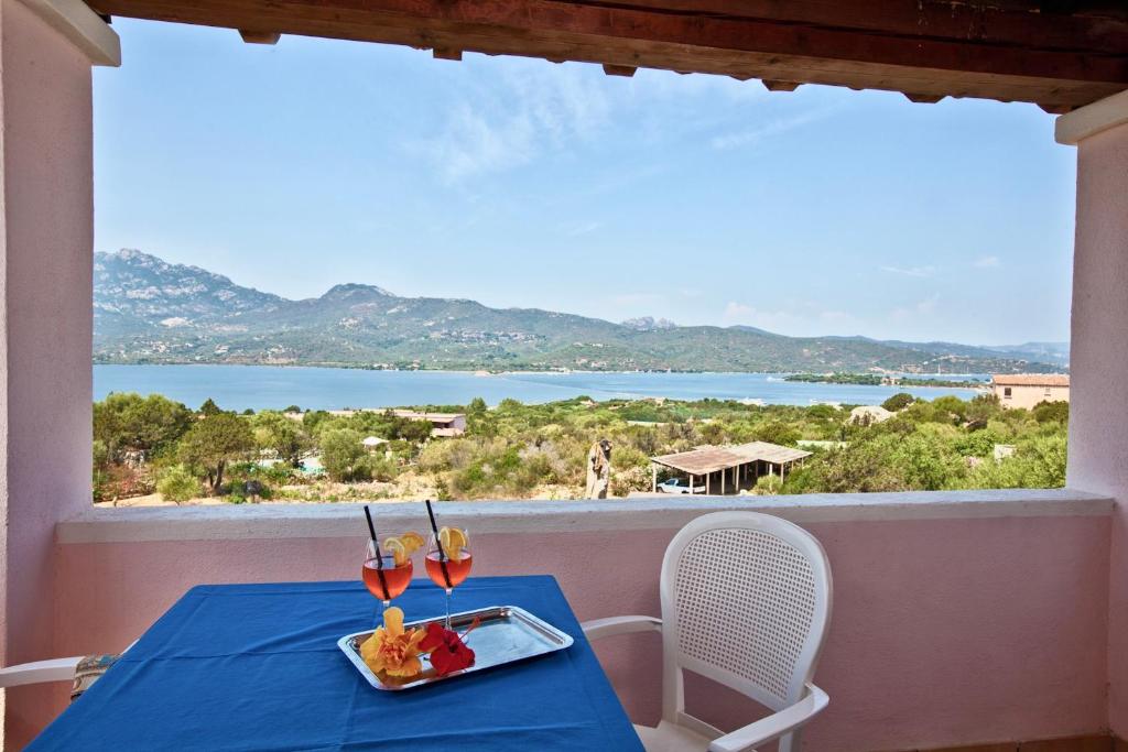 SEA VIEW Apartments Porto Rotondo - Residence with pool - 1
