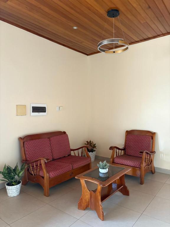 Departamento amplio y céntrico con AC - 5