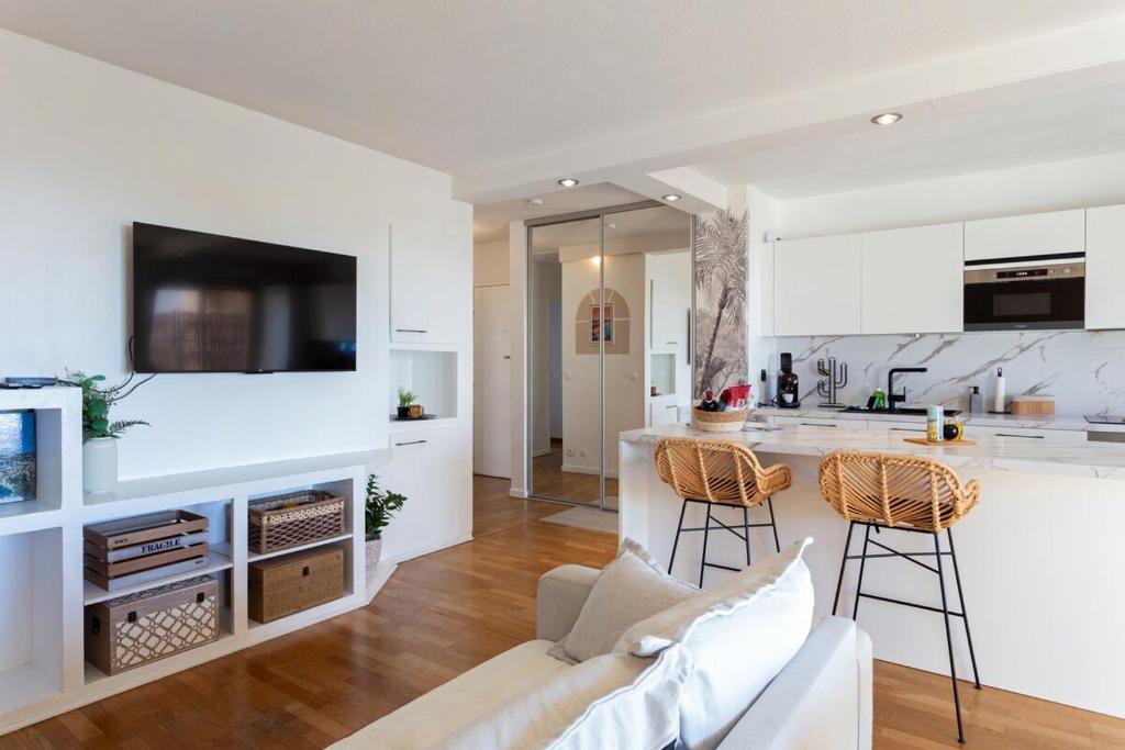 WeHost- CORNICHE Soleil Couchant 2 chambres 4pers,Parking,Piscine - 5