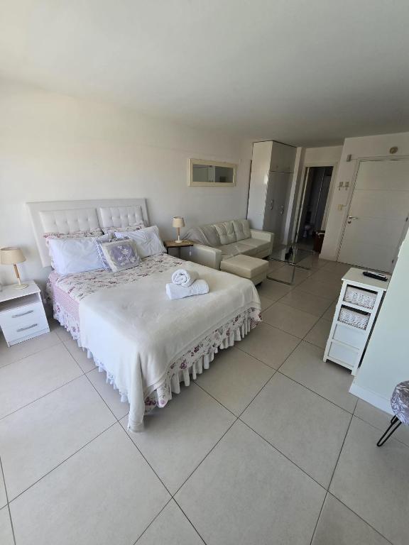 Beautiful studio apartment on the peninsula! - 1