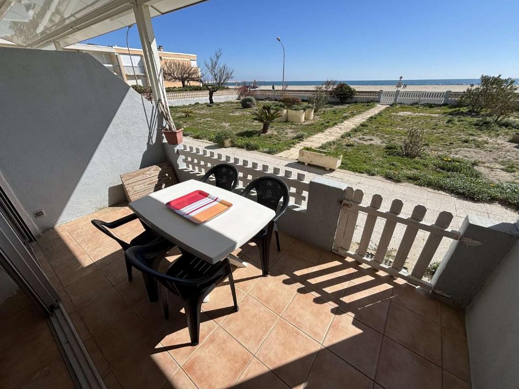 Appartement 2 pièces PORT LA NOUVELLE PN430-027 - 2