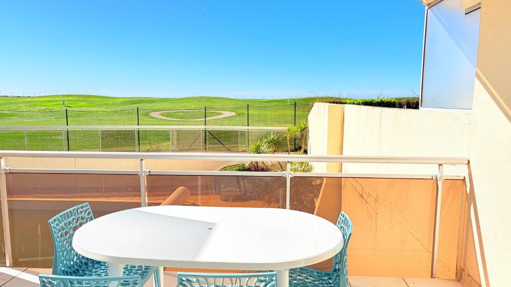 Marie Galante, piscine vue mer - 2