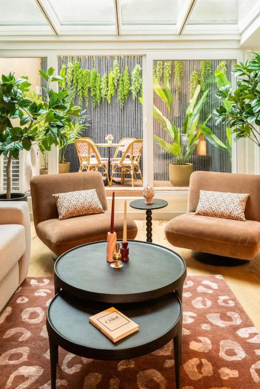 Loft rare avec patio chic - Tour Eiffel - 2