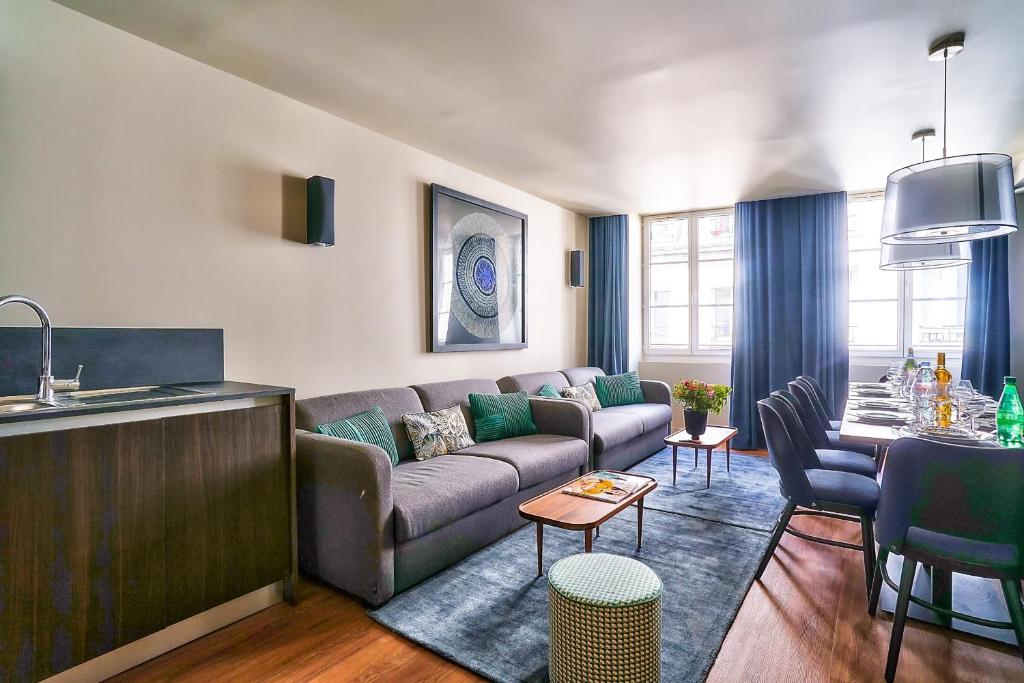 UrbanFlat 134 - Grand Appartement en plein centre de Paris - 1