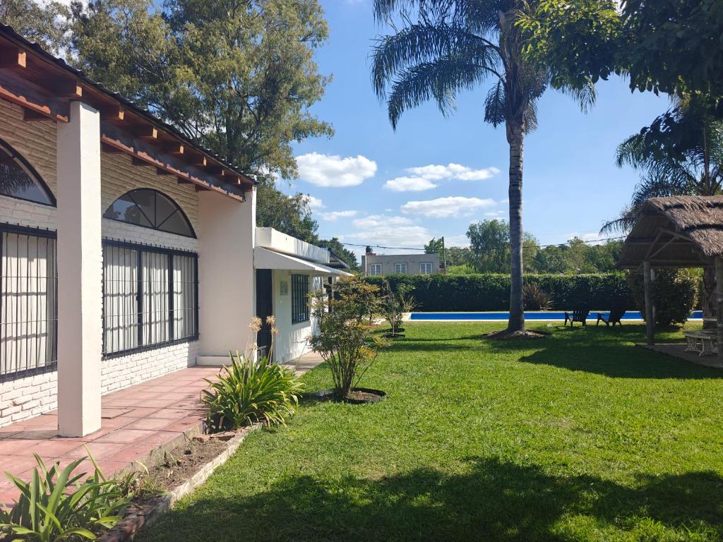 Casa Quinta rural con pileta - 3