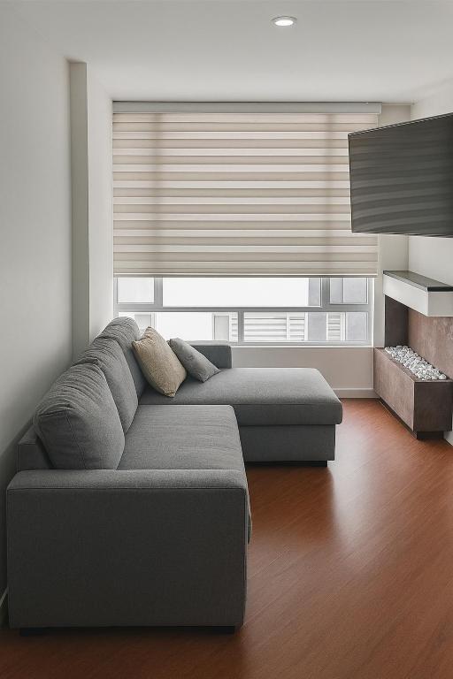 Beautiful Studio Apartment steps from Movistar - 4