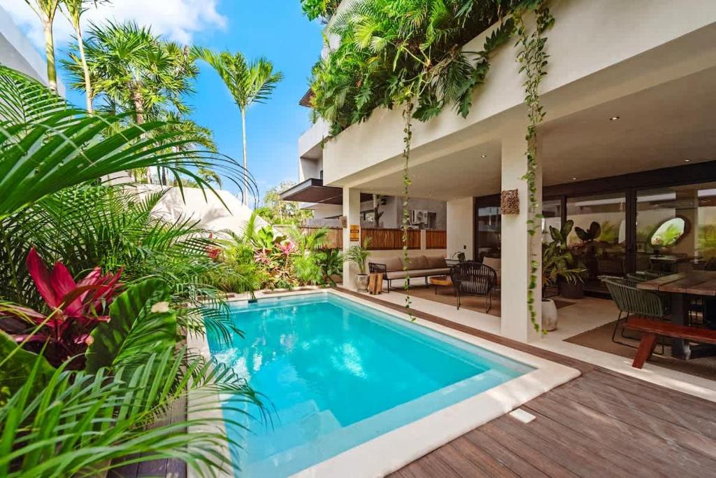Casa Prestigia - Luxury - Villa - 2