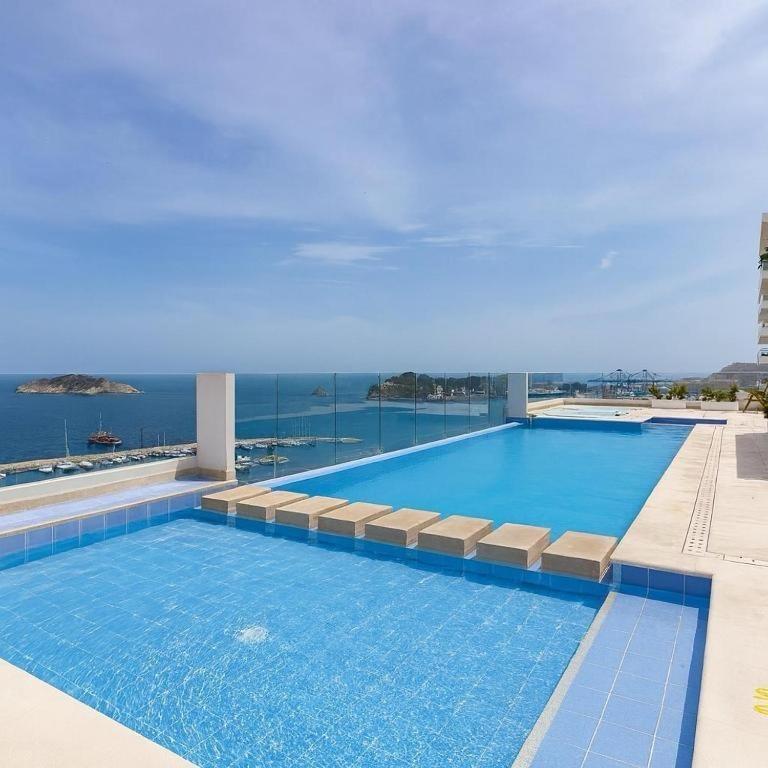 Comfortable Apartment in Santa Marta Rooftop Pool - 4