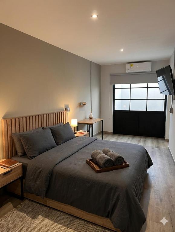 Chill Coral Loft 2BR WC AC Kitchen in Laureles - 2
