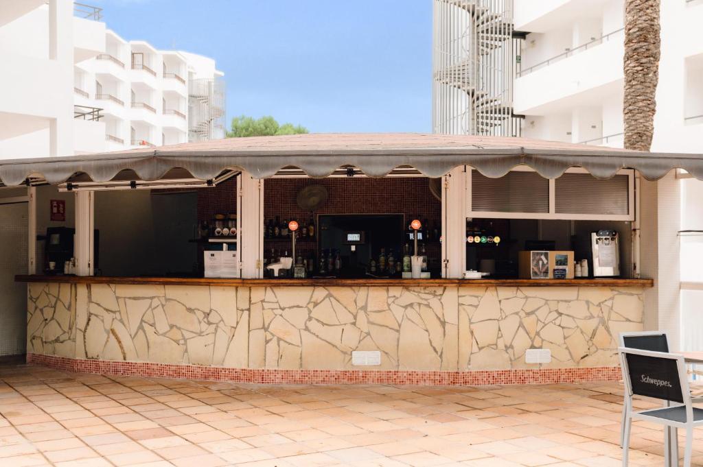 BLUESEA Coral Beach — Restaurant & bars in Es Canar, Balearic Islands