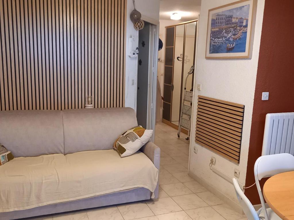Charmant T2 avec Clim et Parking privé - Proche plage pour 4 pers - FR-1-472-215 - 3