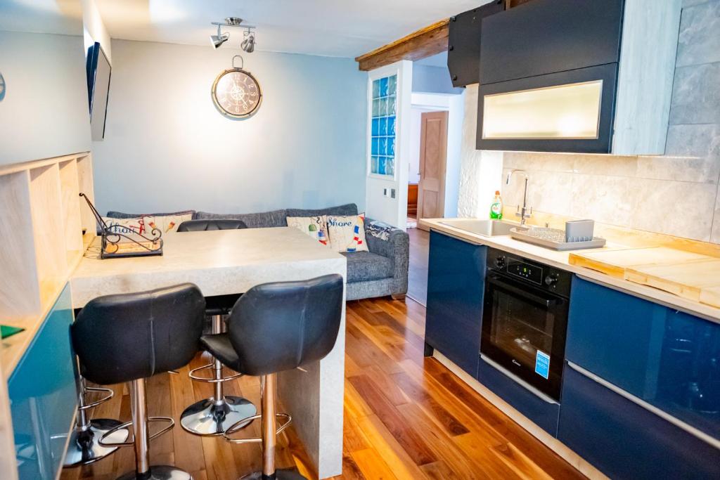 Whisky Bond Conversion at Commercial Wharf Edinburgh photo 6