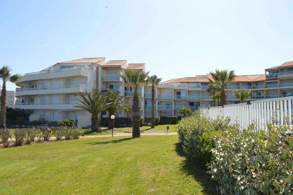 Appart vue mer et piscine 6 couchages SAINT CYPRIEN sc050-294a - 4
