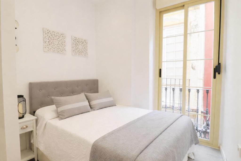 C93 - Trendy Two Bedrooms in Ollerias - 4