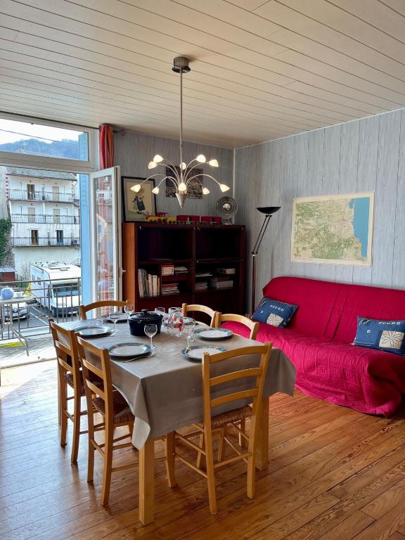 Gîte "Le Baou" à deux pas du télécabine! - 3