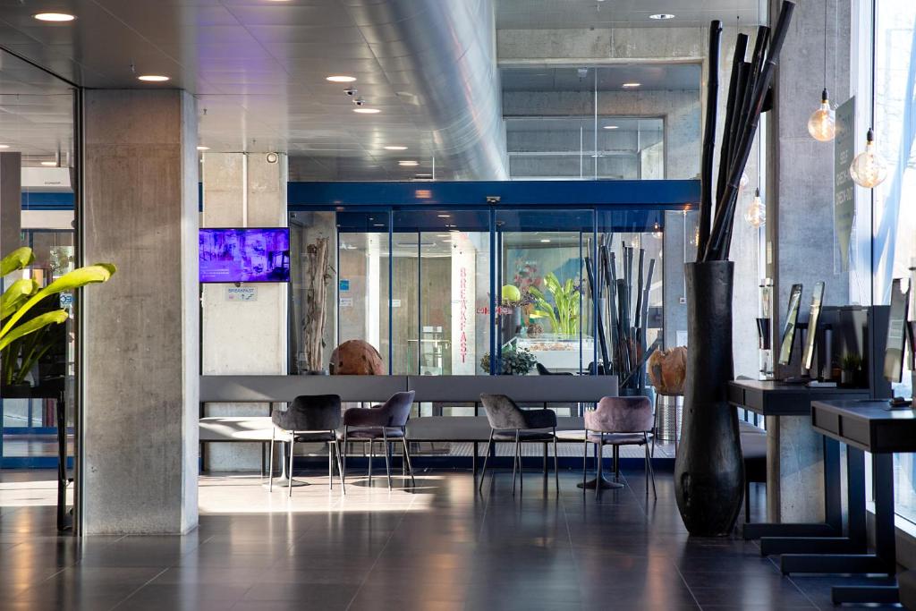 Lobby, Cabinn Metro in Copenhagen
