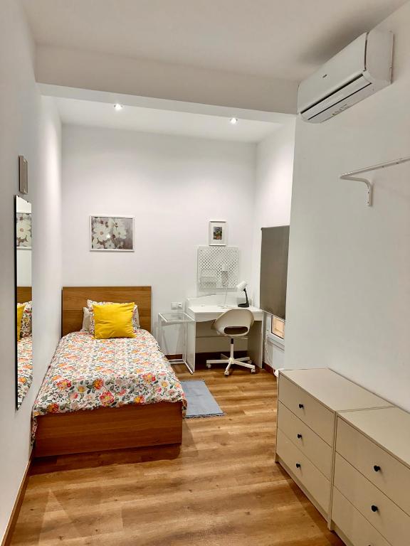 Habitación 3 Metro Sant Antoni - 1