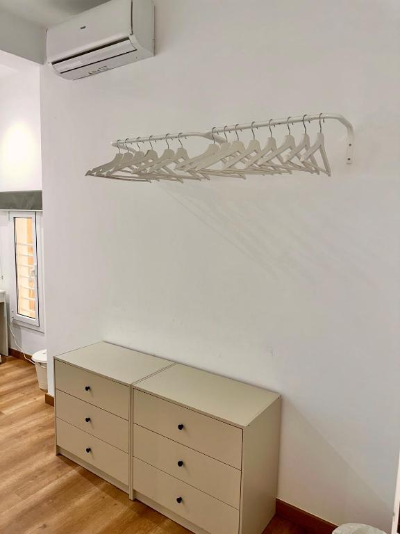 Habitación 3 Metro Sant Antoni - 4