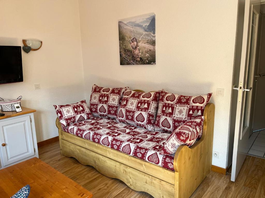 LA TANIA COURCHEVEL 73120 - 2