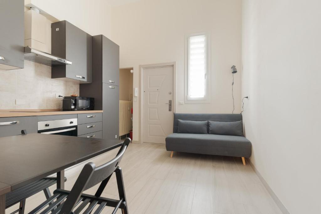 GuestHost - Cozy Loft with Mezzanine Milan - 5
