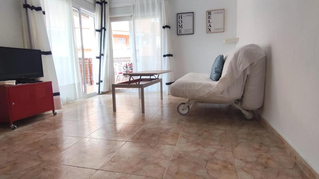 Apartamento Paseo Marítimo frente el mar con terraza y parking - 4