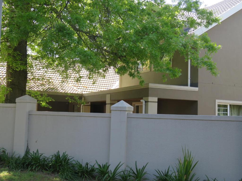 Milas Place photo