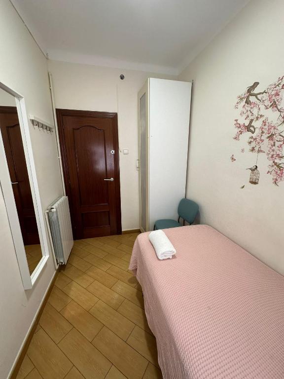 Habitaciones en la calle Valencia - 3