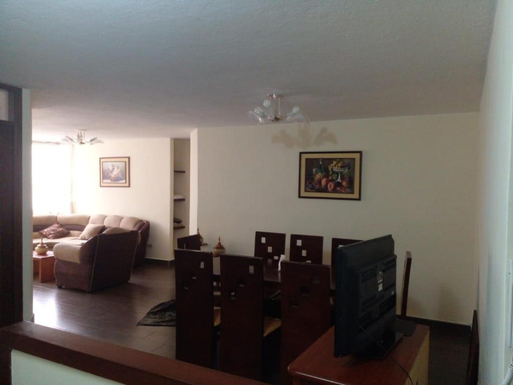Departamento en La Colón 3 hab, 5 camas, equipado - 1