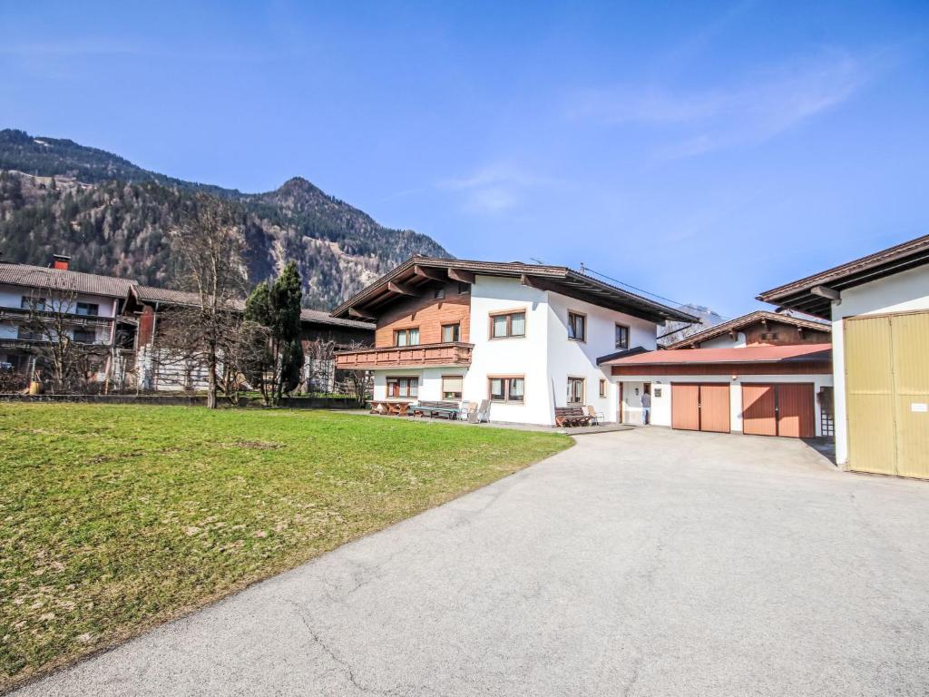 Chalet Schlitters by Interhome - 1