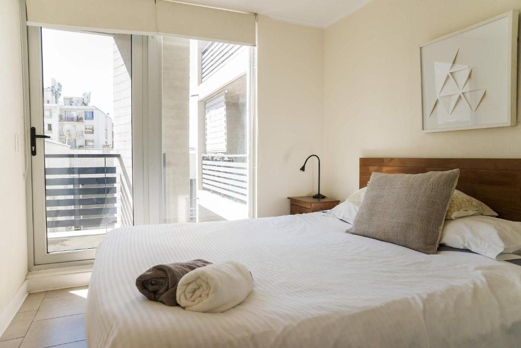 Chic 1BR Oasis in Centro Metro Bliss Your Doorstep - 1
