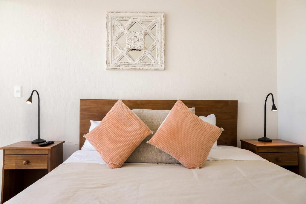 Chic 1BR in Centro Steps from Metro & Attractions - 2