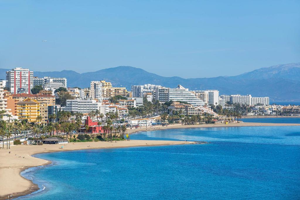 Sunset Beach Club Hotel Apartments — Beach in Benalmadena, Andalusia