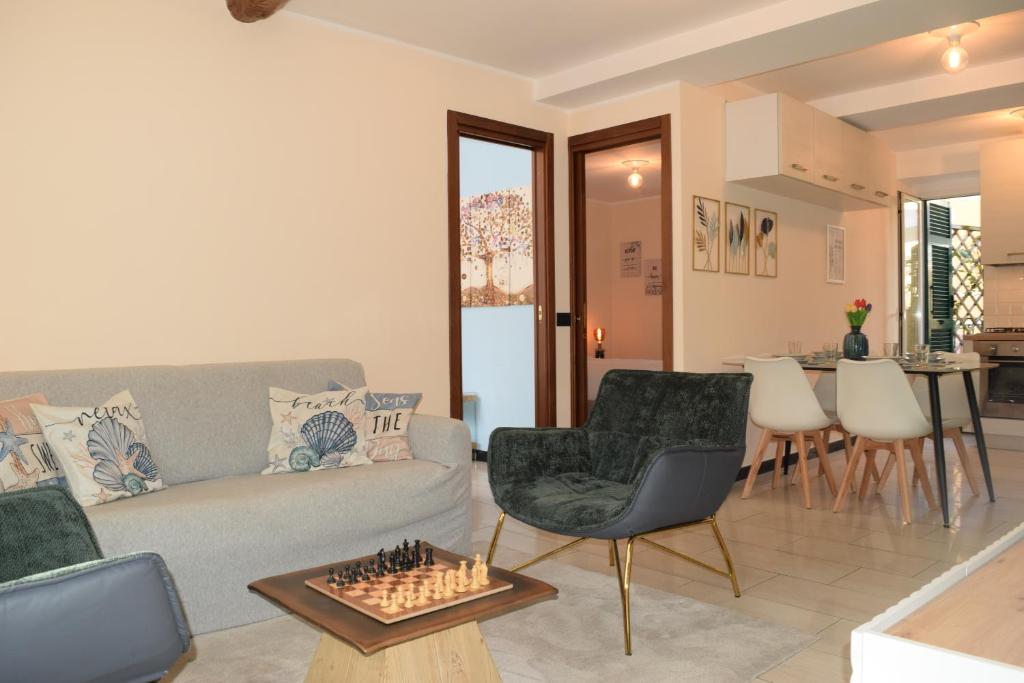 Cozy Terrace Apartment - 1