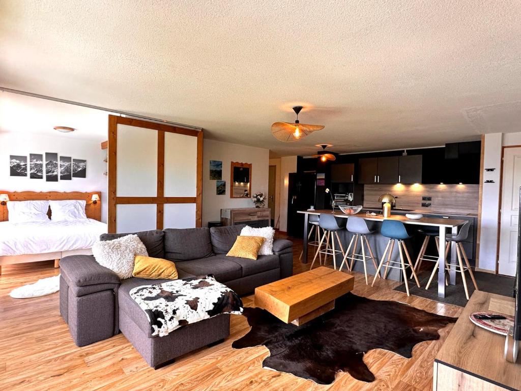 Appartement spacieux avec 2 salles de bains, 2 chambres et coin nuit - FR-1-549-166 - 5