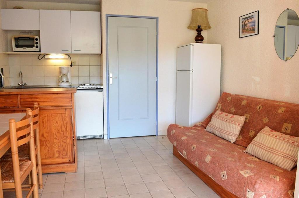 CE030-E141 Appartement 2 pièces coin nuit 6 couchages CAVALIERE - 3