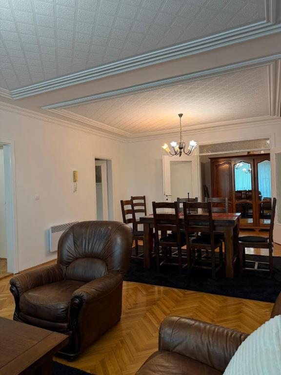 Apartment Center-Novi Sad - 2