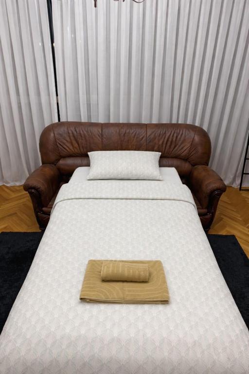 Apartment Center-Novi Sad - 4