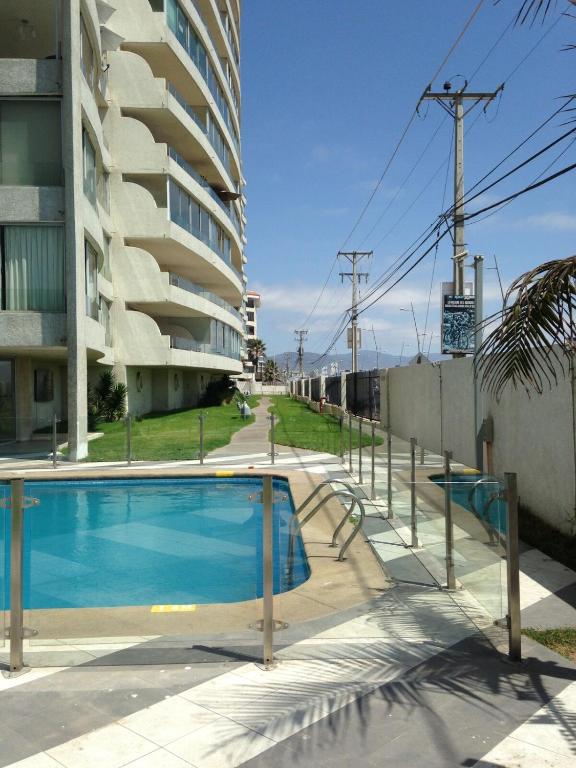 Ocean Front Apartment, La Serena - 4