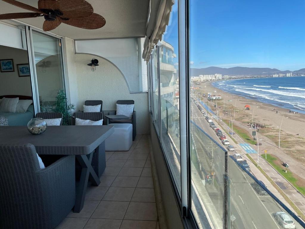 Ocean Front Apartment, La Serena - 5