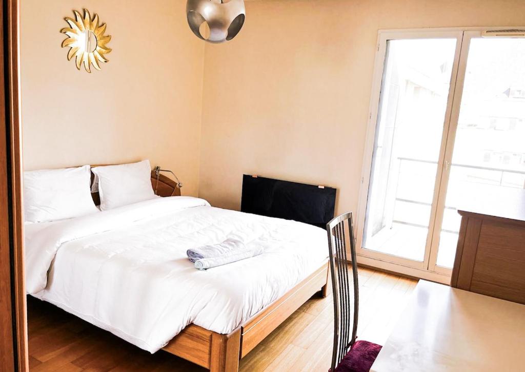 The spacious haven in the heart of Blois - 3