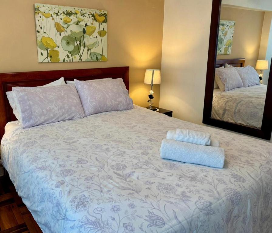Modern Apt in Miraflores - Pet Friendly and AC - 2