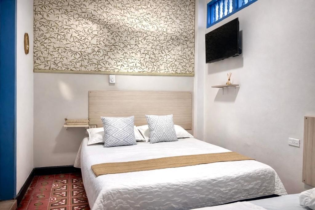 Kasaya Historic Inn & Suites - 1