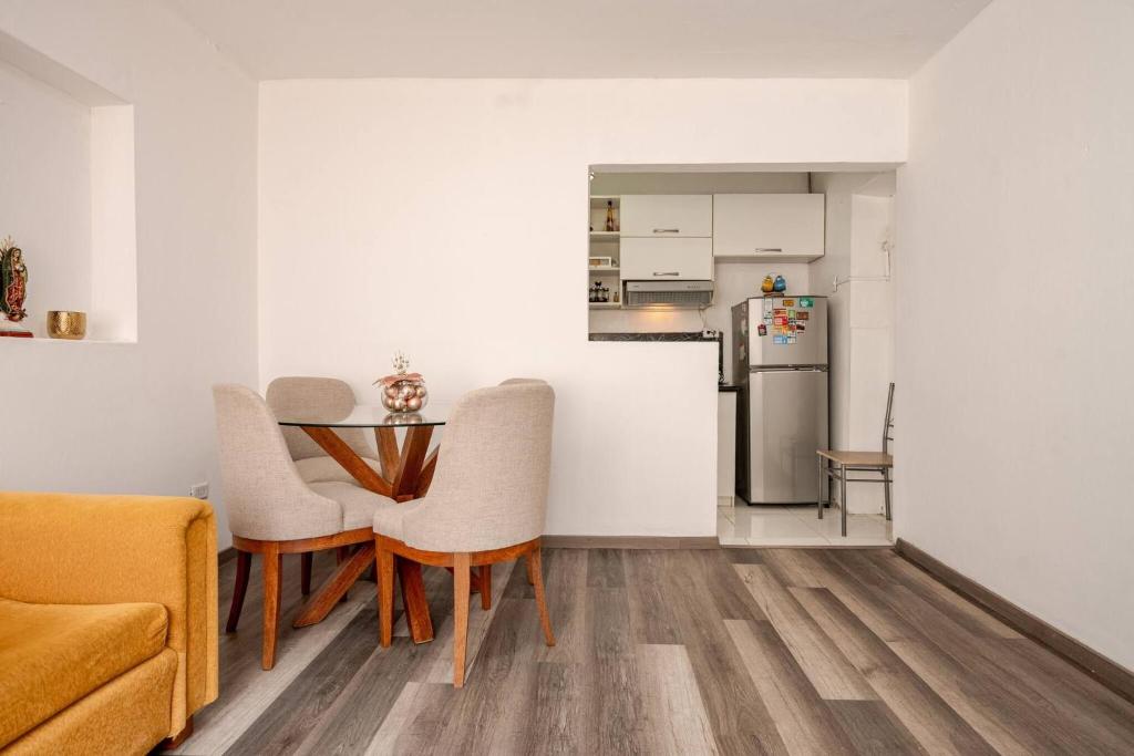 Cozy 2BR - Heart of Barranco - Walk to Everywhere - 4