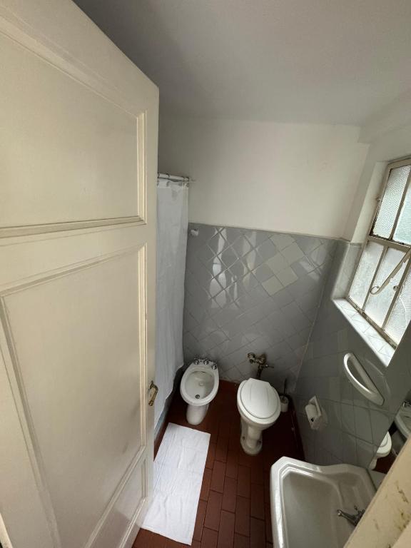 Cómodo departamento a metros del obelisco - 4