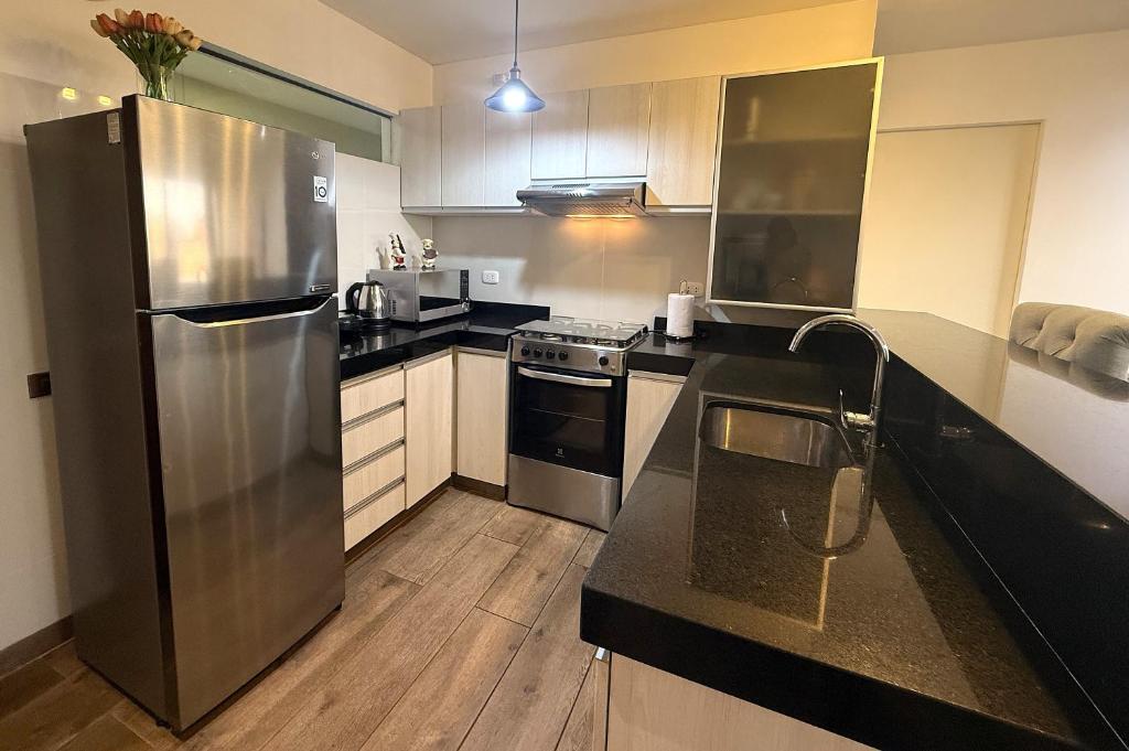 Aparts 4 Days 1 Bedroom Loft Down Town Miraflores - 3