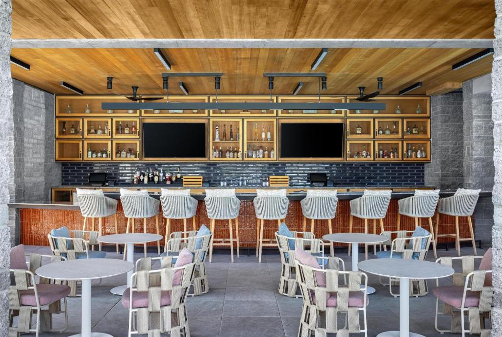 Bar/lounge