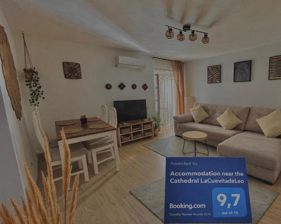 Accommodation near the Cathedral LaCuevitadeLeo - 1