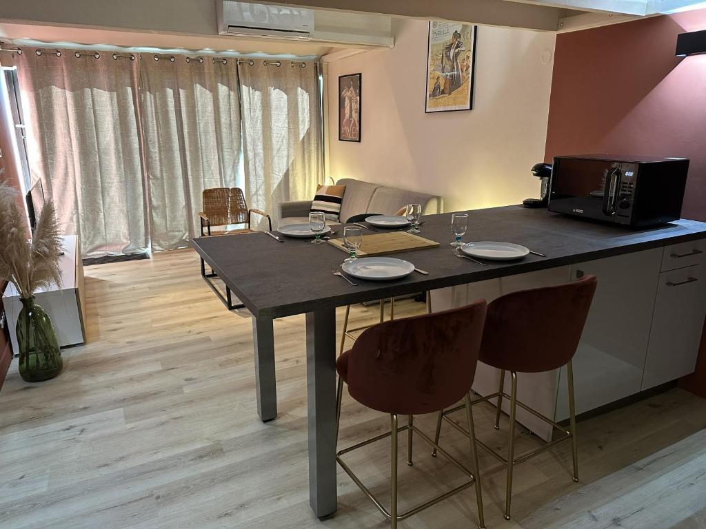 Cozy Duplex - 5